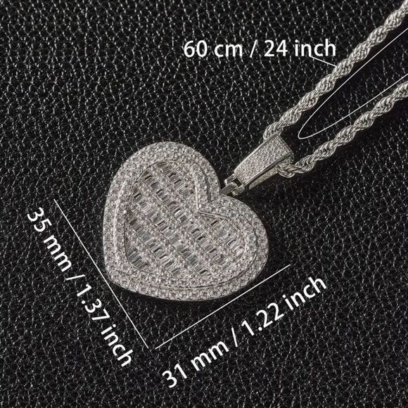 Elegant Silver Heart Zirconia Pendant with Chain Necklace - Picture 4 of 4